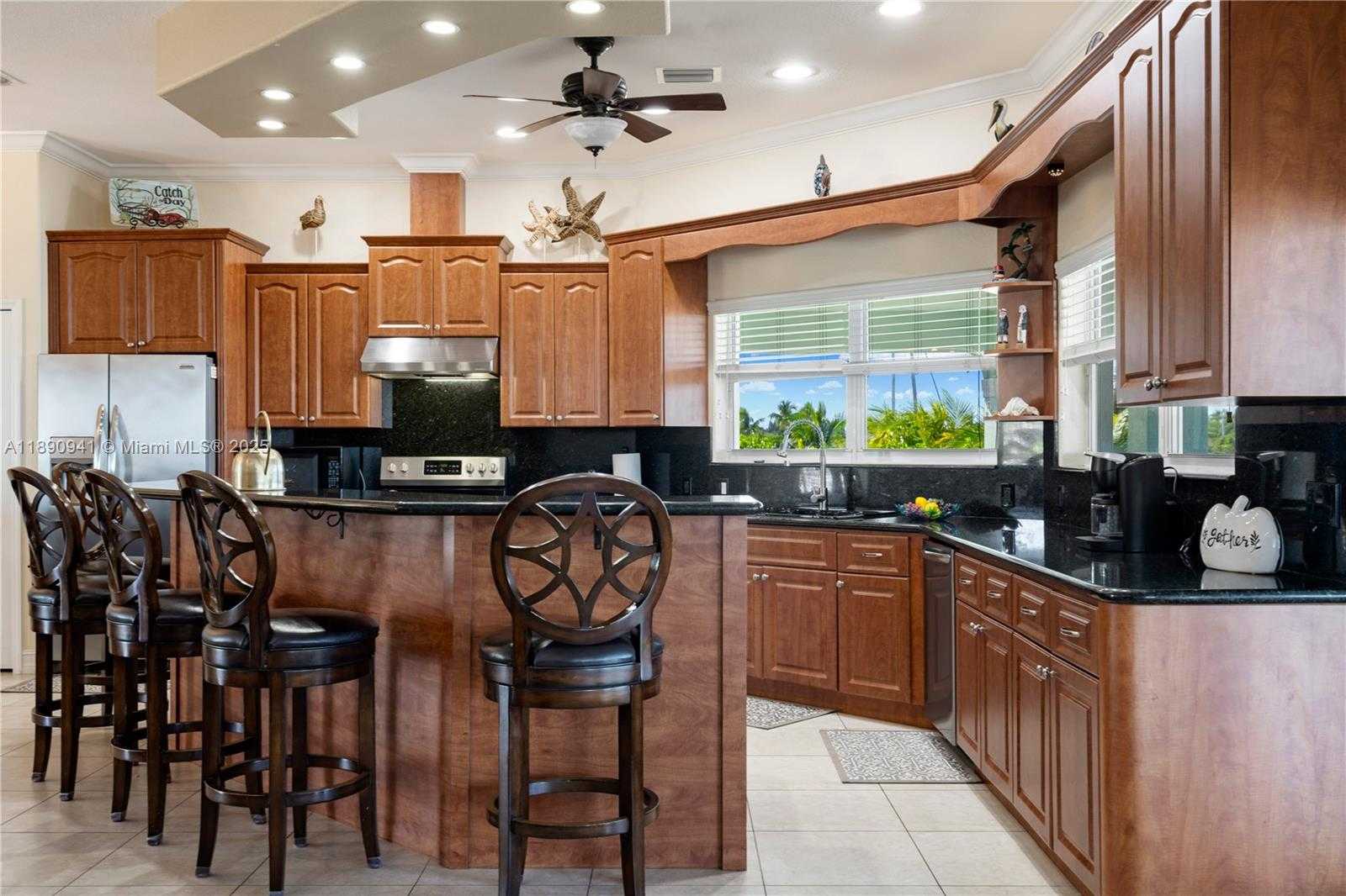 Small Image of 301 OLEANDER DR, Tavernier Number 21