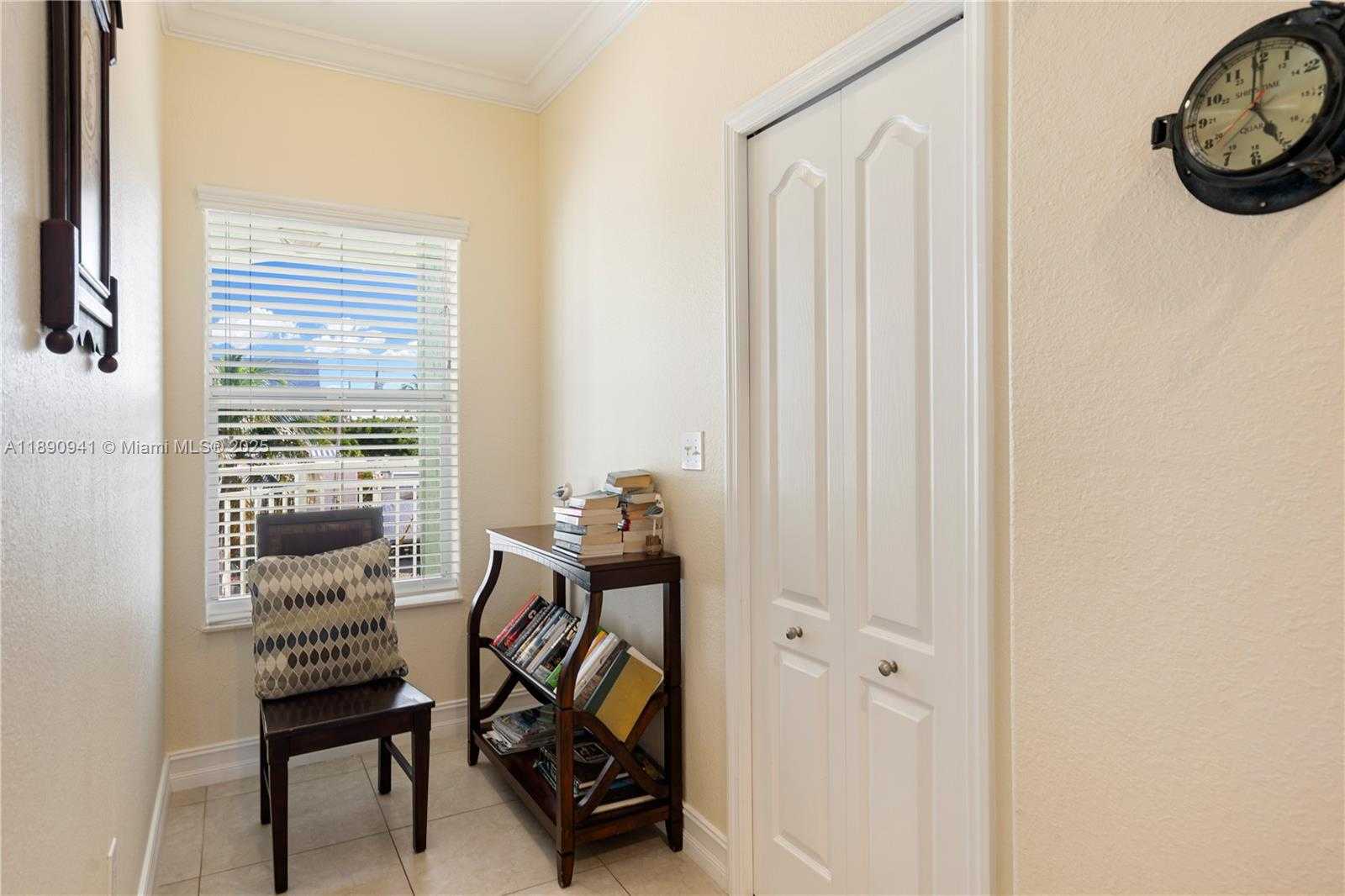 Small Image of 301 OLEANDER DR, Tavernier Number 24