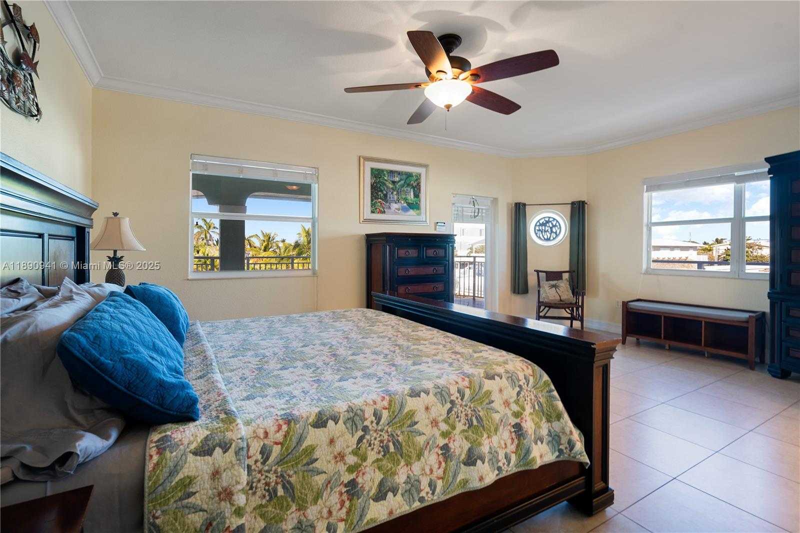Small Image of 301 OLEANDER DR, Tavernier Number 32