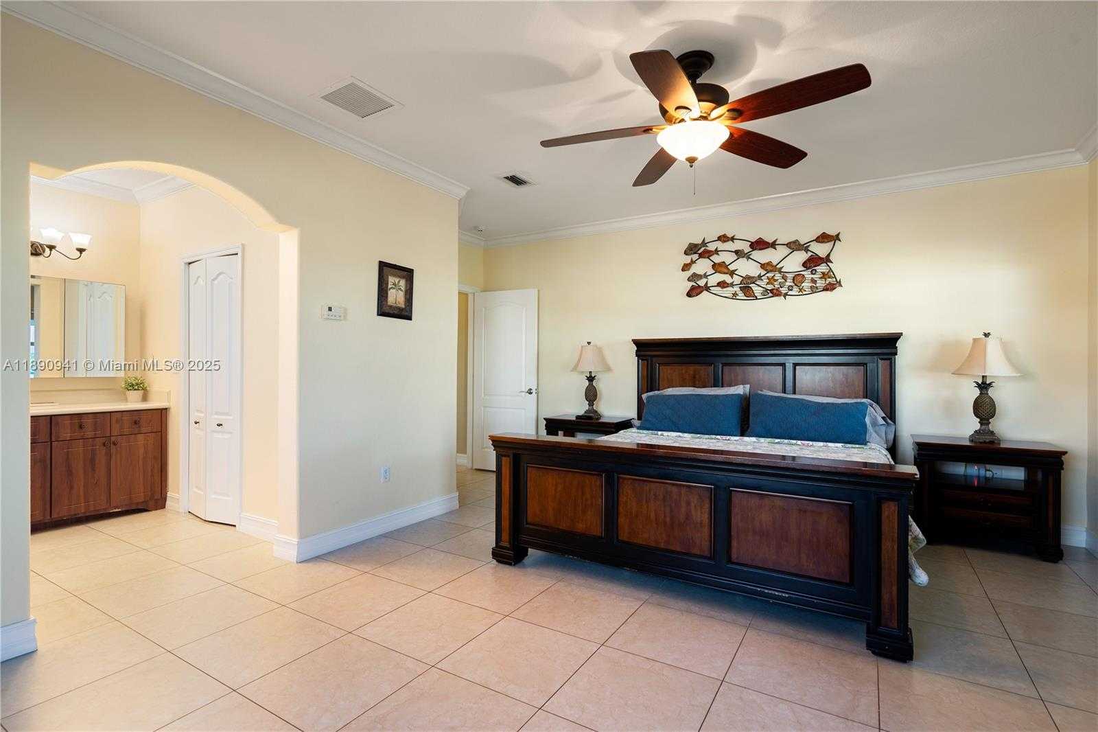 Small Image of 301 OLEANDER DR, Tavernier Number 33