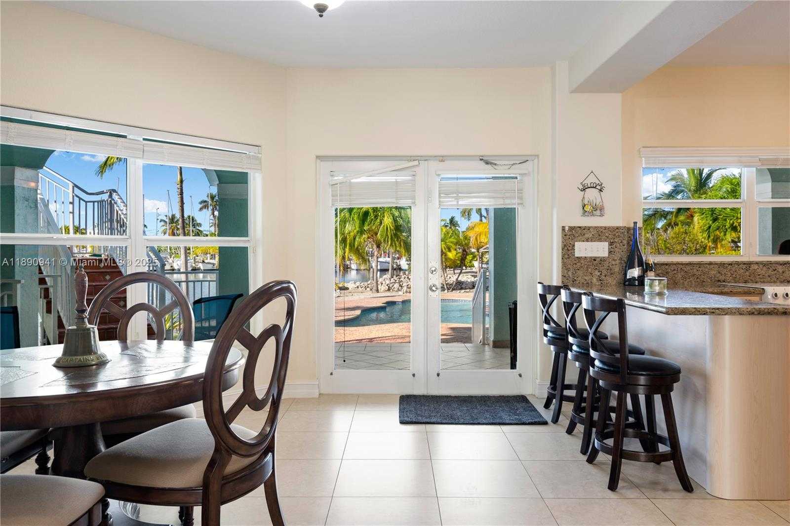 Small Image of 301 OLEANDER DR, Tavernier Number 47