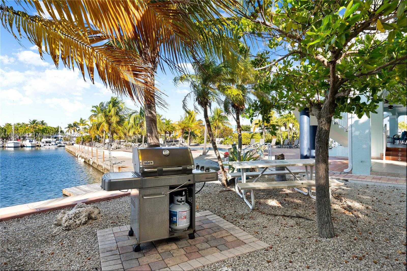 Small Image of 301 OLEANDER DR, Tavernier Number 55