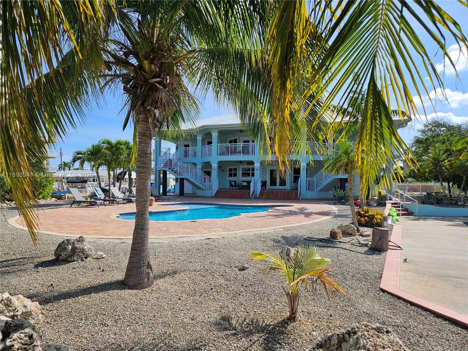 Small Image of 301 OLEANDER DR, Tavernier Number 6