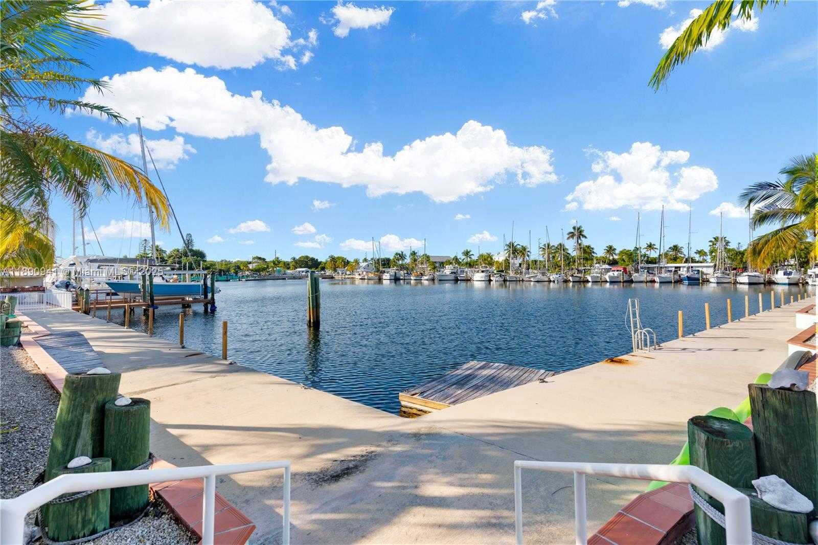 Small Image of 301 OLEANDER DR, Tavernier Number 7