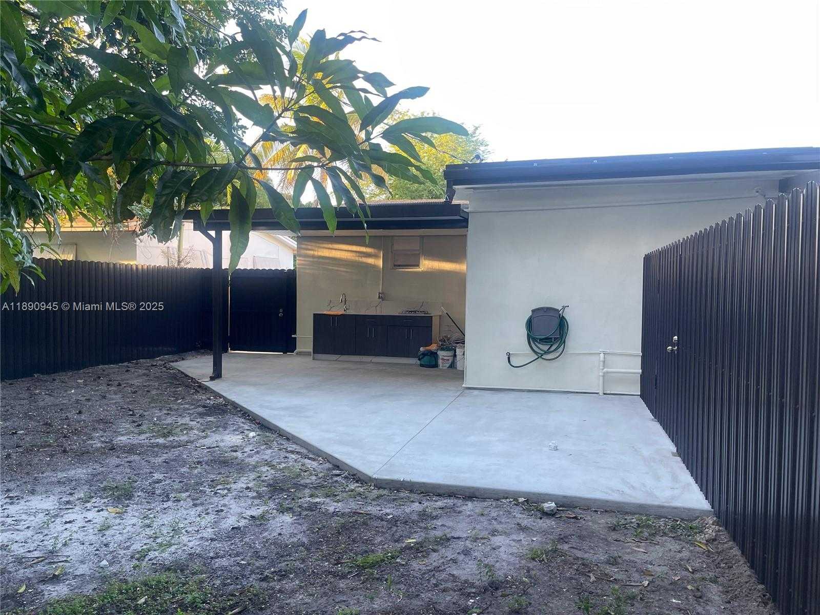 Small Image of 1220 NORTH WEST 180TH TER, Miami Gardens Number 29