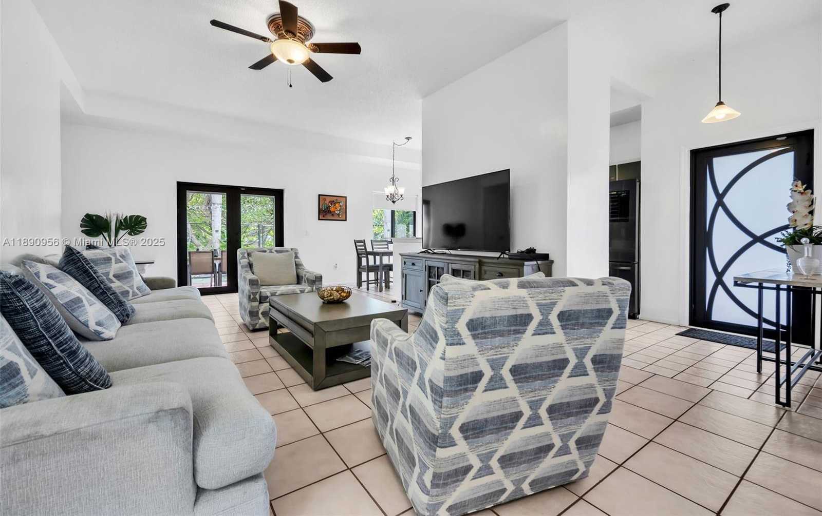 Small Image of 8330 SOUTH WEST 12TH ST, Pembroke Pines Number 12