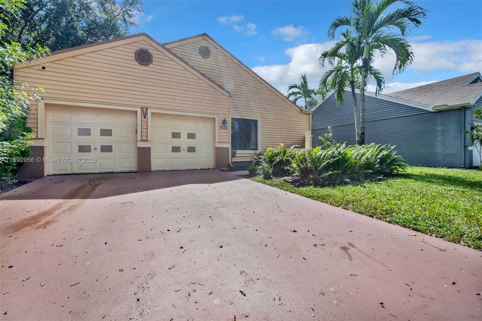 Small Image of 8330 SOUTH WEST 12TH ST, Pembroke Pines Number 2