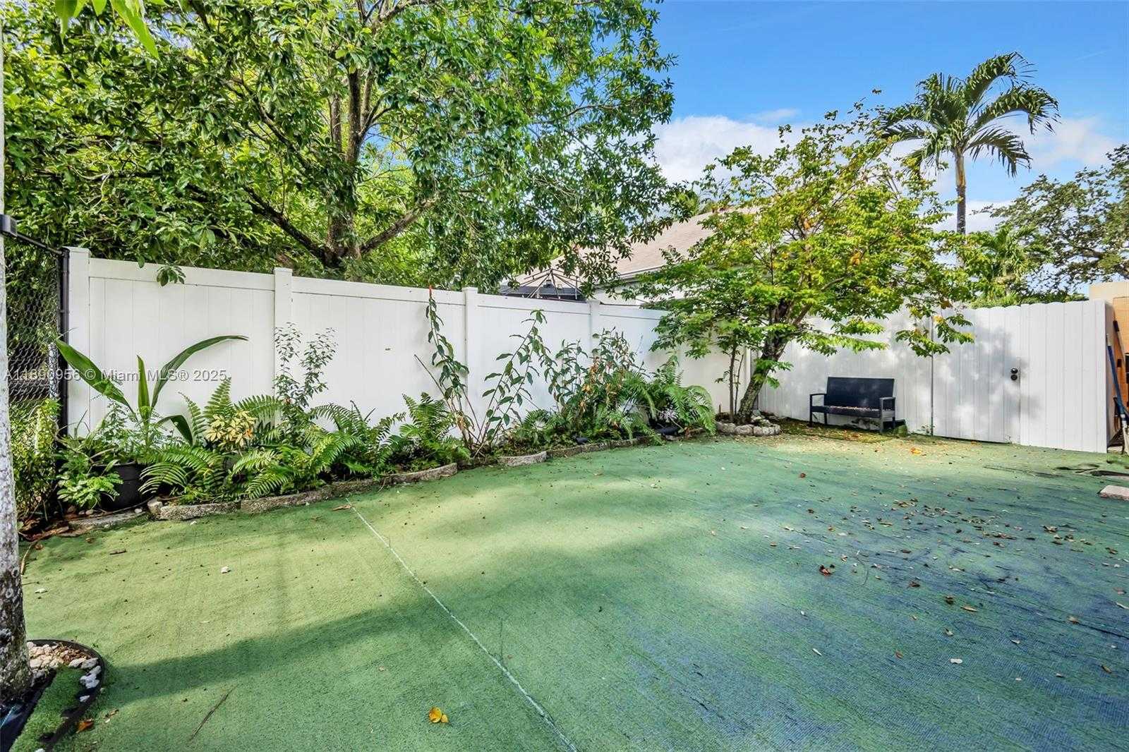 Small Image of 8330 SOUTH WEST 12TH ST, Pembroke Pines Number 20