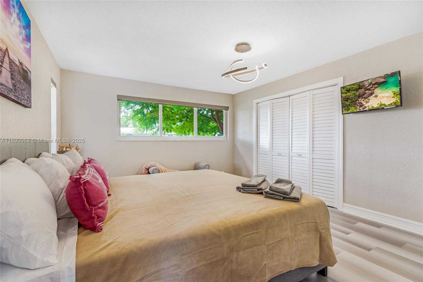 Small Image of 2167 NORTH EAST 58TH ST, Fort Lauderdale Number 19