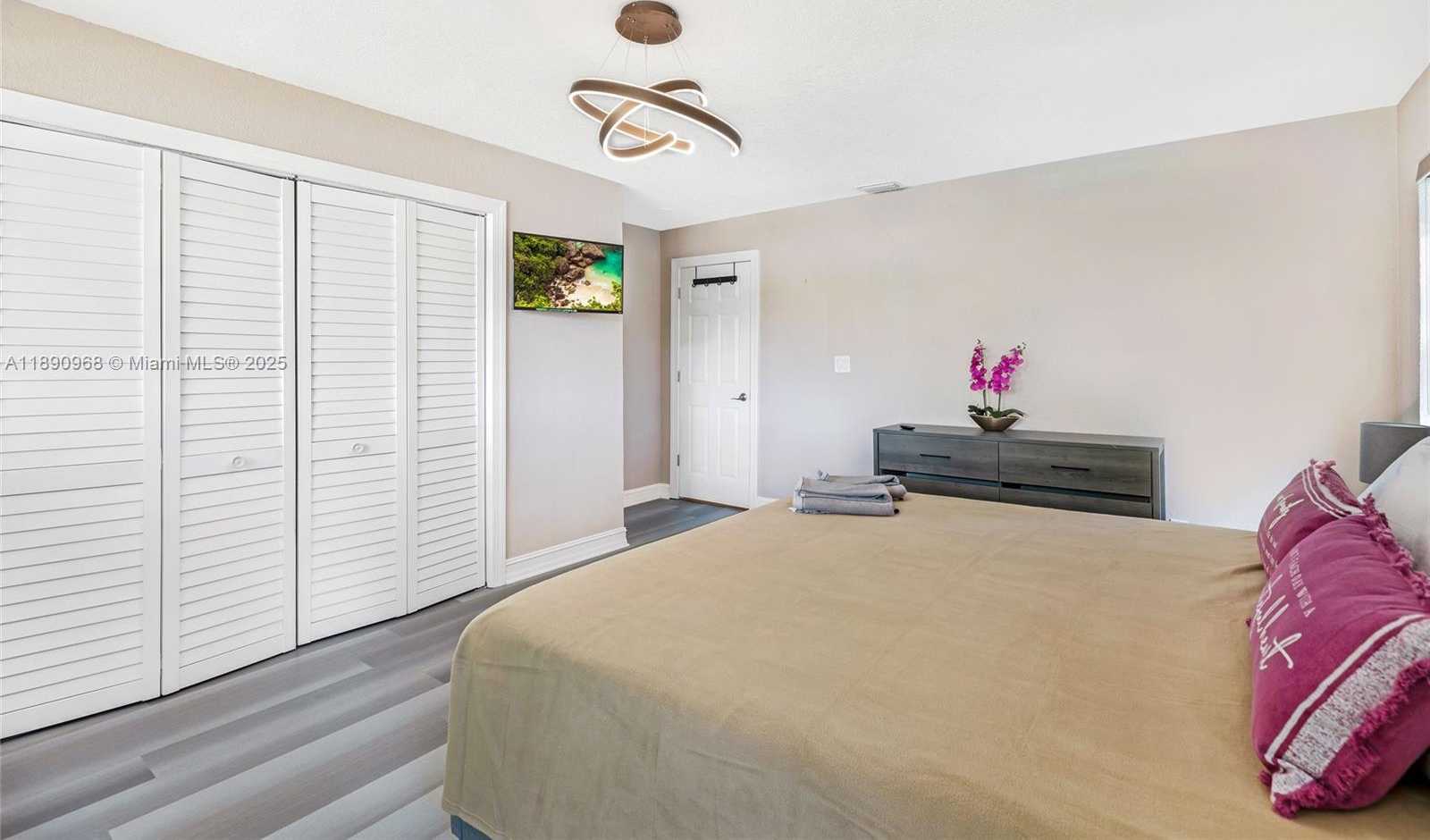 Small Image of 2167 NORTH EAST 58TH ST, Fort Lauderdale Number 20