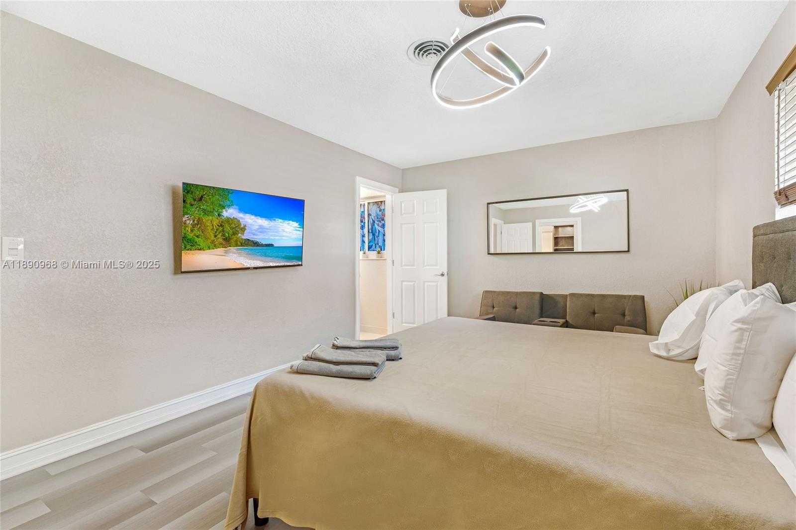 Small Image of 2167 NORTH EAST 58TH ST, Fort Lauderdale Number 23