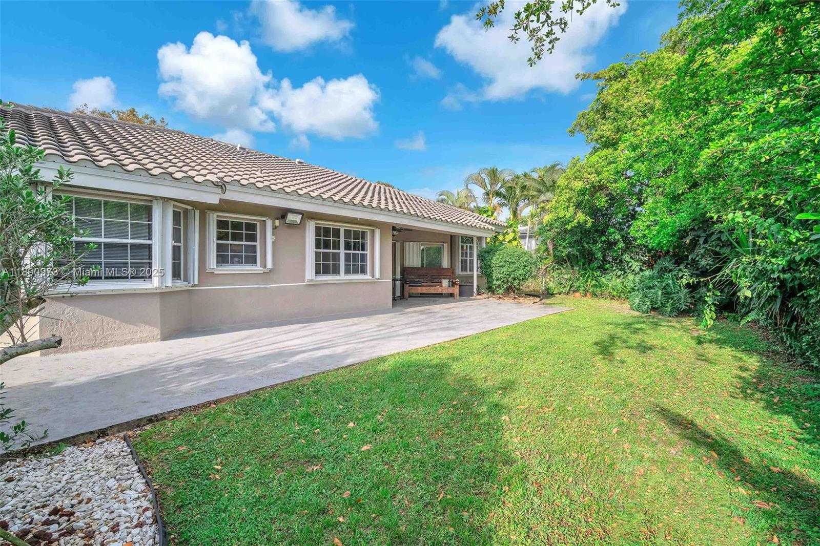 Small Image of 9690 NORTH WEST 39TH ST, Cooper City Number 27