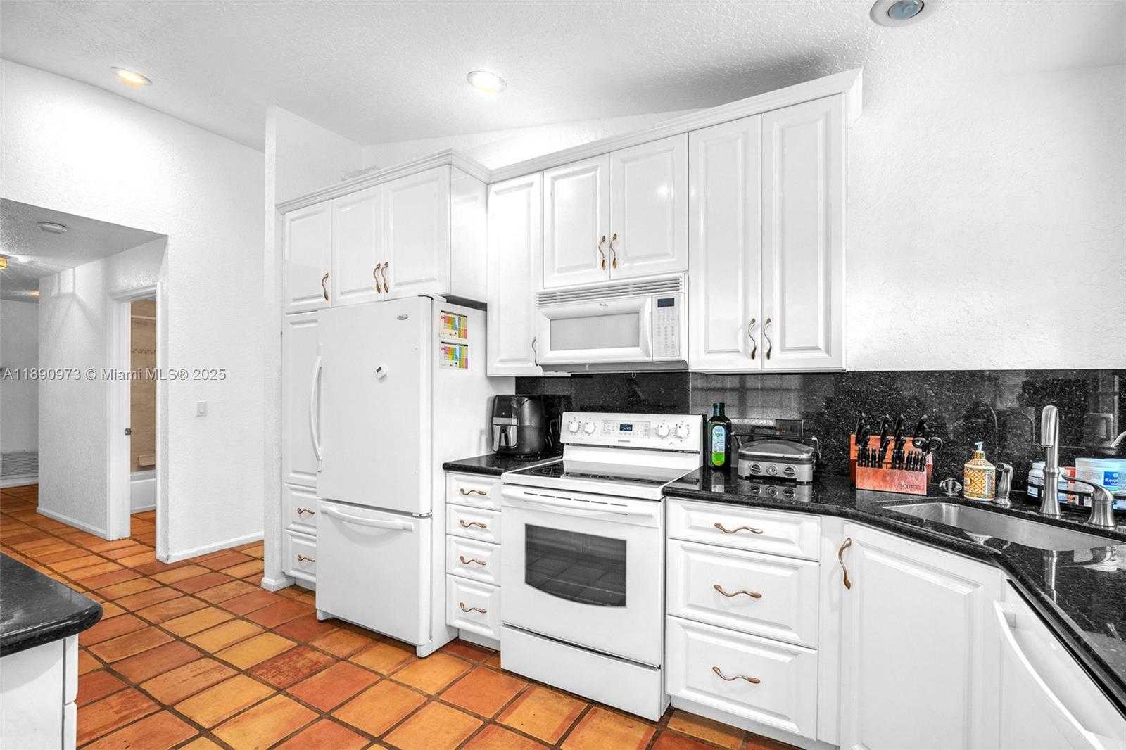 Small Image of 9690 NORTH WEST 39TH ST, Cooper City Number 8