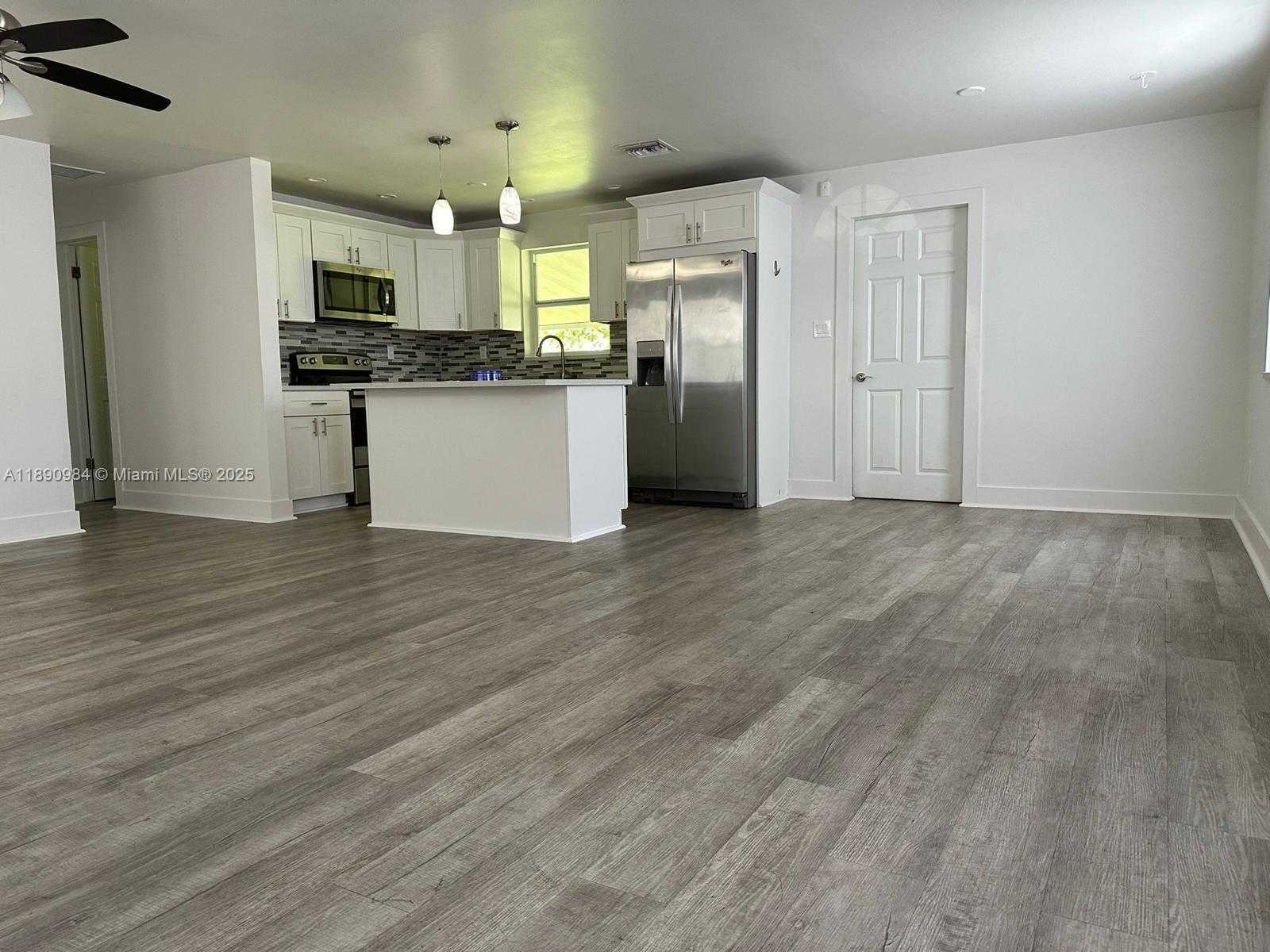 Small Image of 5691 NORTH EAST 7TH TER, Oakland Park Number 18