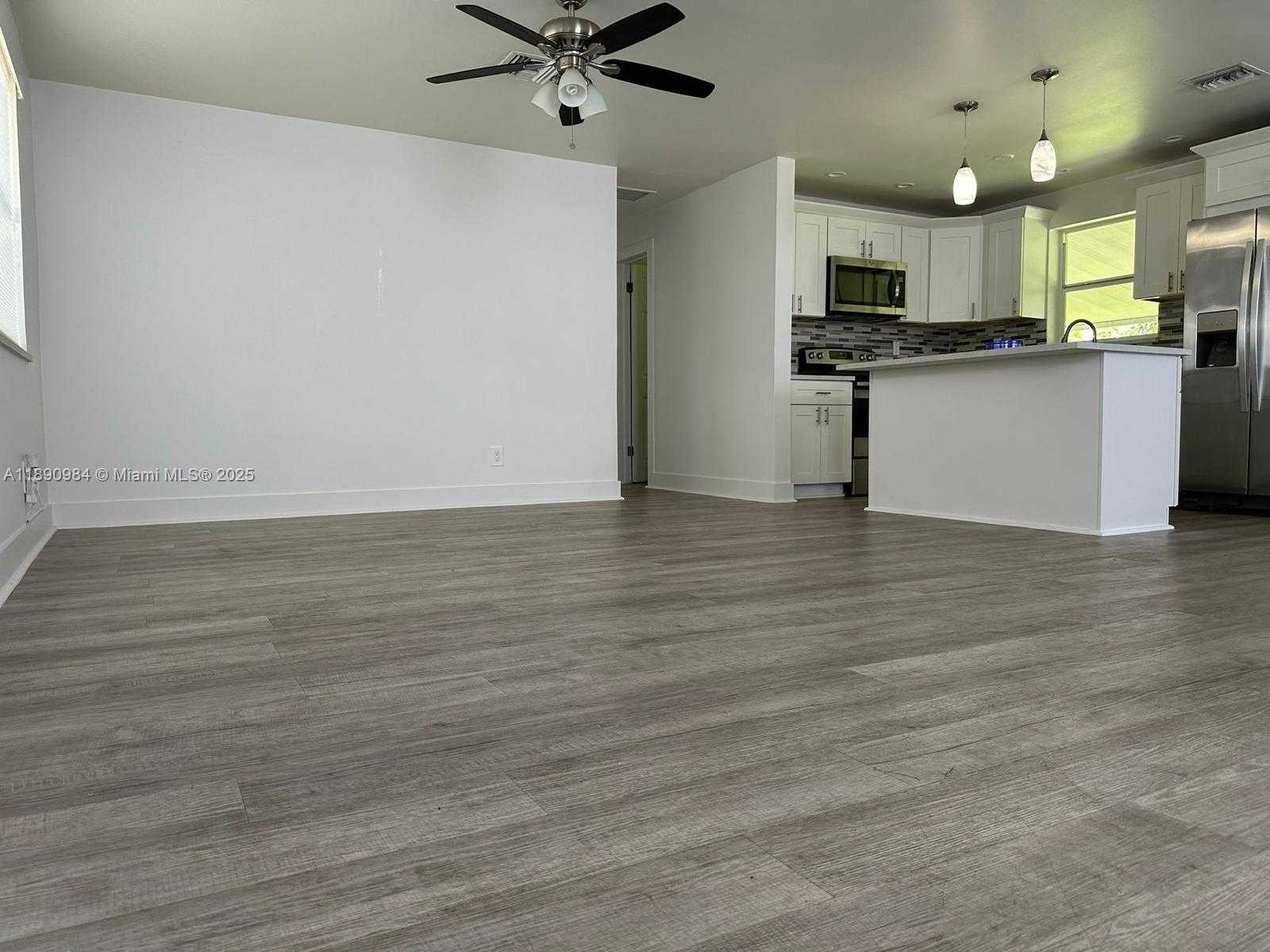Small Image of 5691 NORTH EAST 7TH TER, Oakland Park Number 21