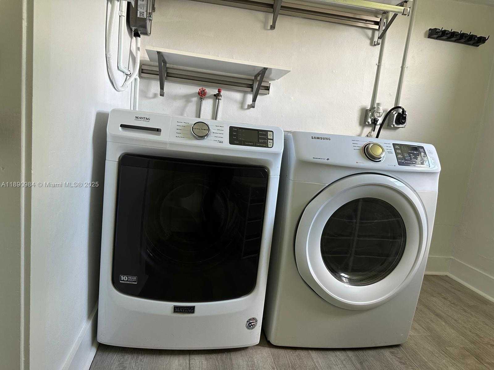 Small Image of 5691 NORTH EAST 7TH TER, Oakland Park Number 23