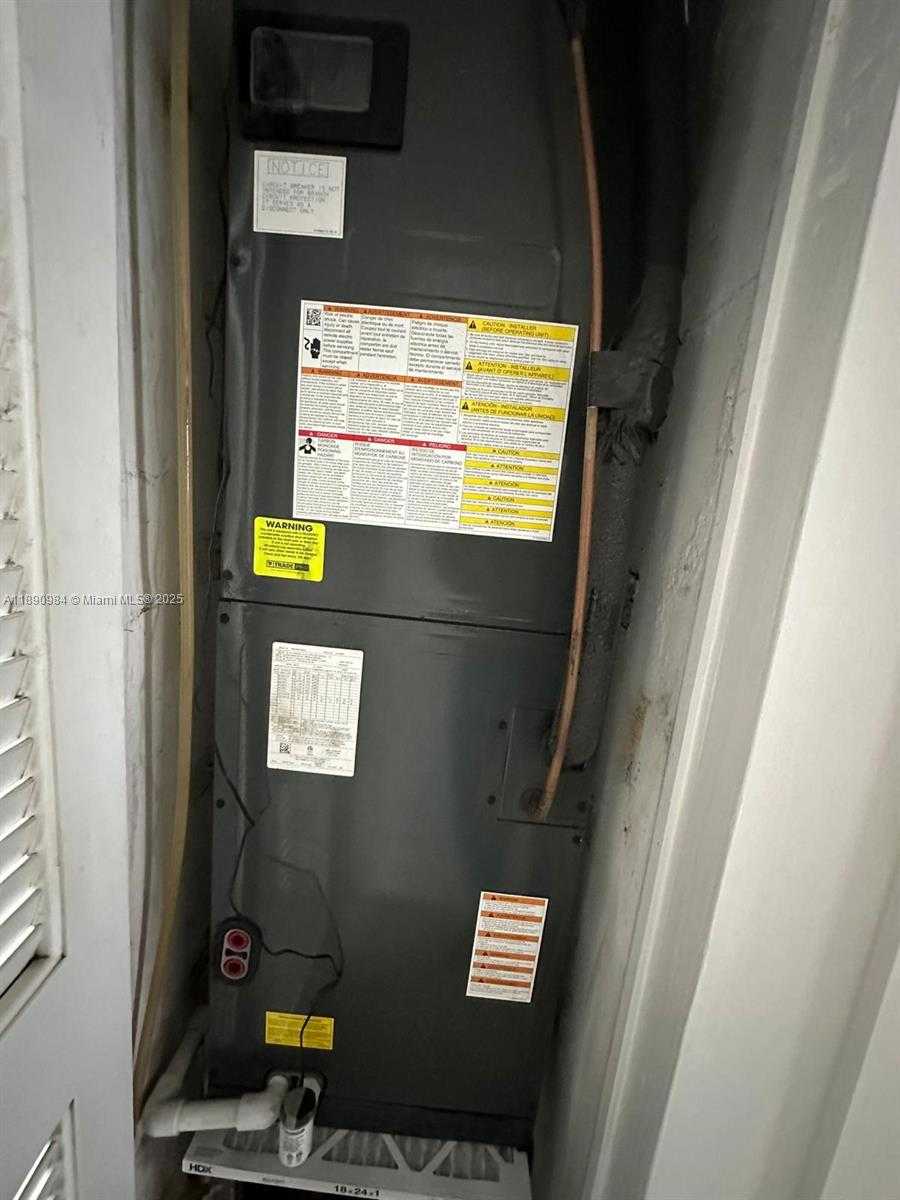 Small Image of 5691 NORTH EAST 7TH TER, Oakland Park Number 5