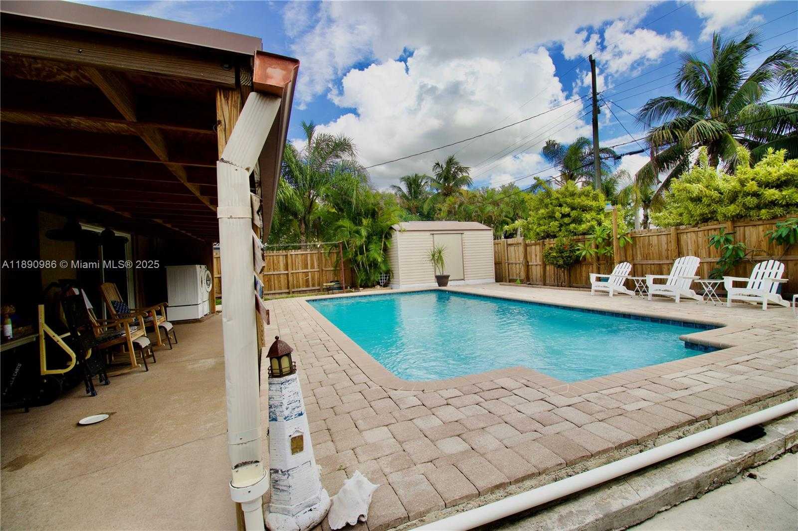 Small Image of 1007 NORTH GOLF DR, Hollywood Number 15