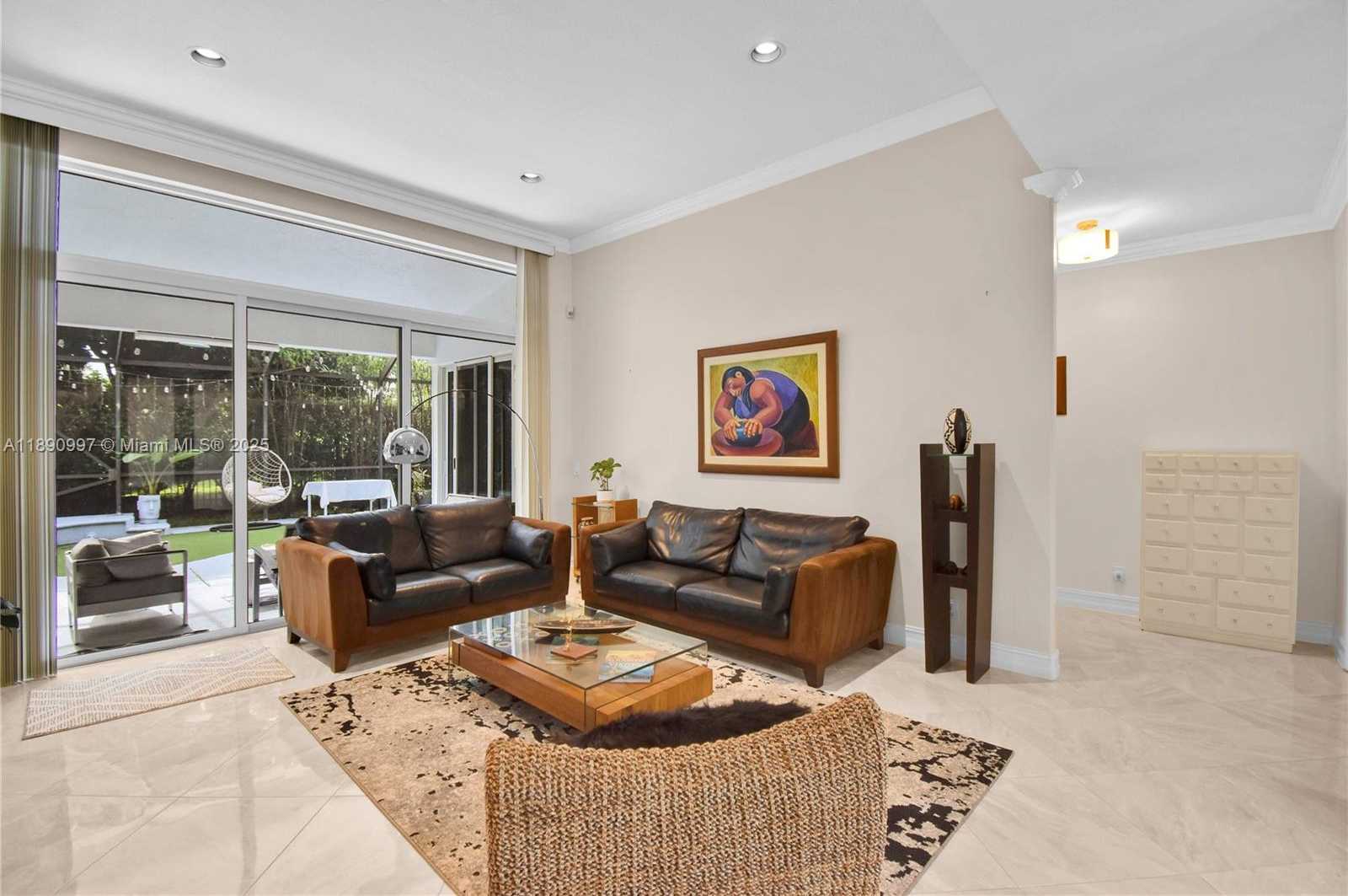 Small Image of 523 STONEMONT DR, Weston Number 18