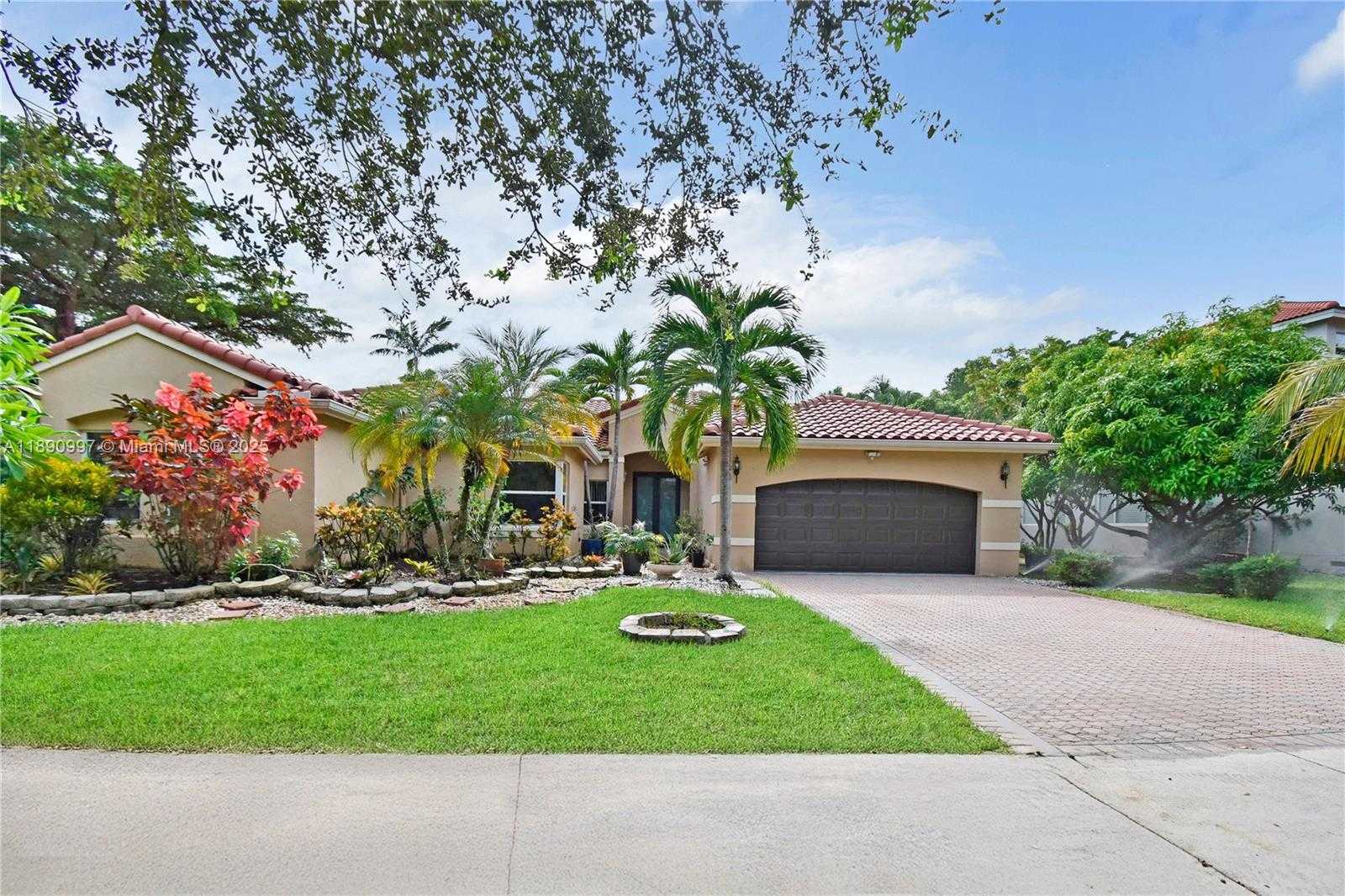 Small Image of 523 STONEMONT DR, Weston Number 42