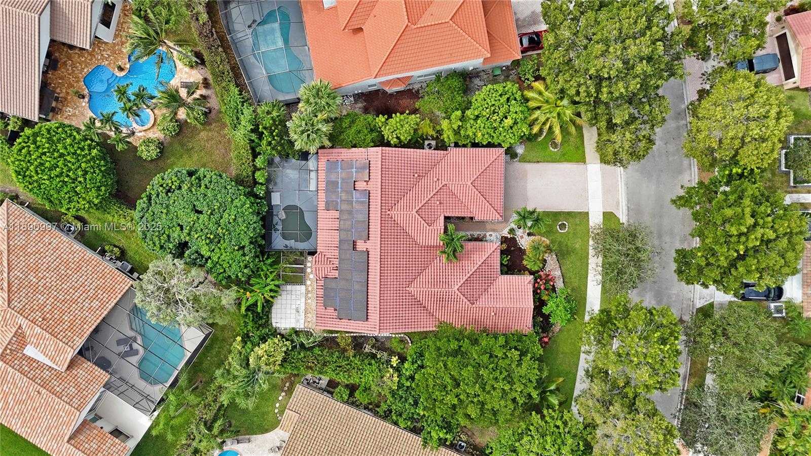 Small Image of 523 STONEMONT DR, Weston Number 44