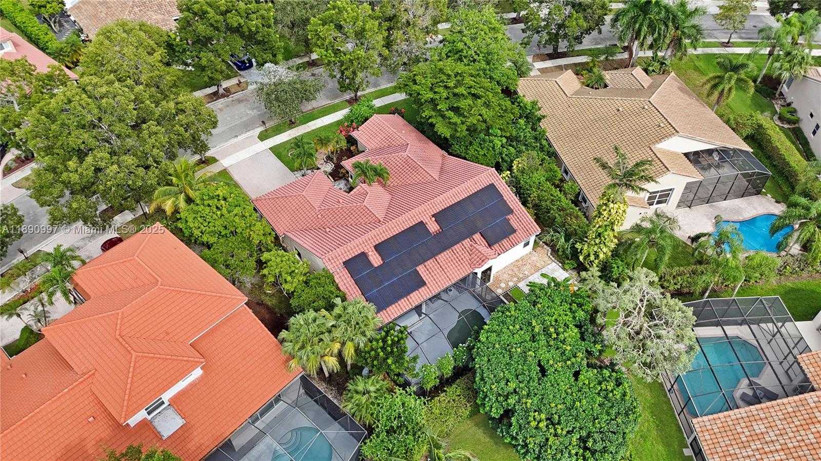 Small Image of 523 STONEMONT DR, Weston Number 5