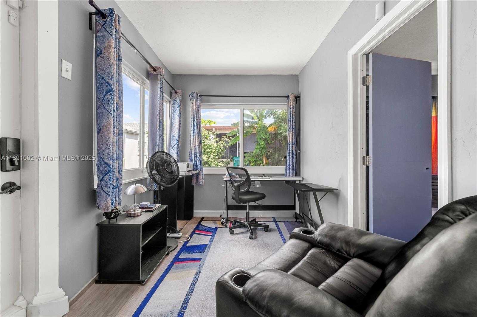 Small Image of 5716 NORTH WEST 86TH AVE, Tamarac Number 11