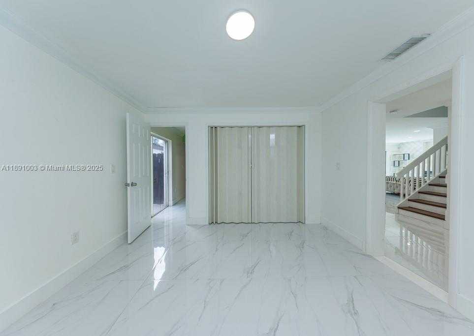 Small Image of 8248 NORTH WEST 195TH TER, Hialeah Number 58