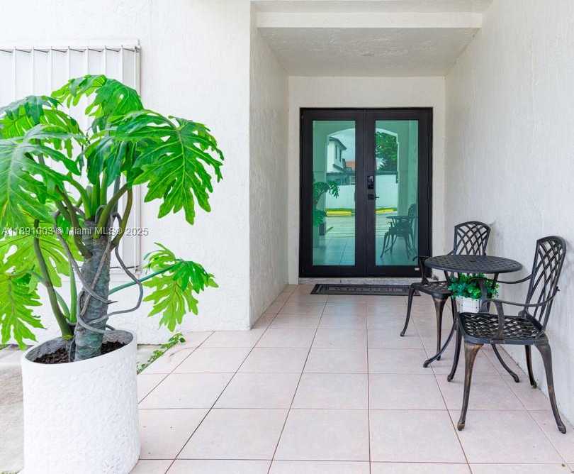 Small Image of 8248 NORTH WEST 195TH TER, Hialeah Number 7