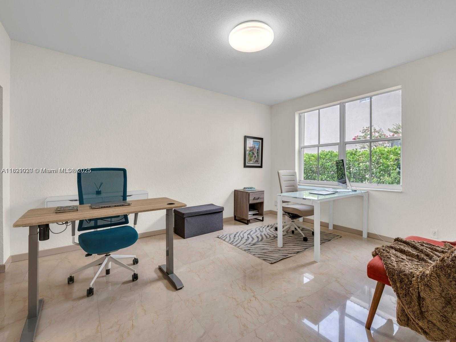 Small Image of 2132 QUAIL ROOST DR, Weston Number 15