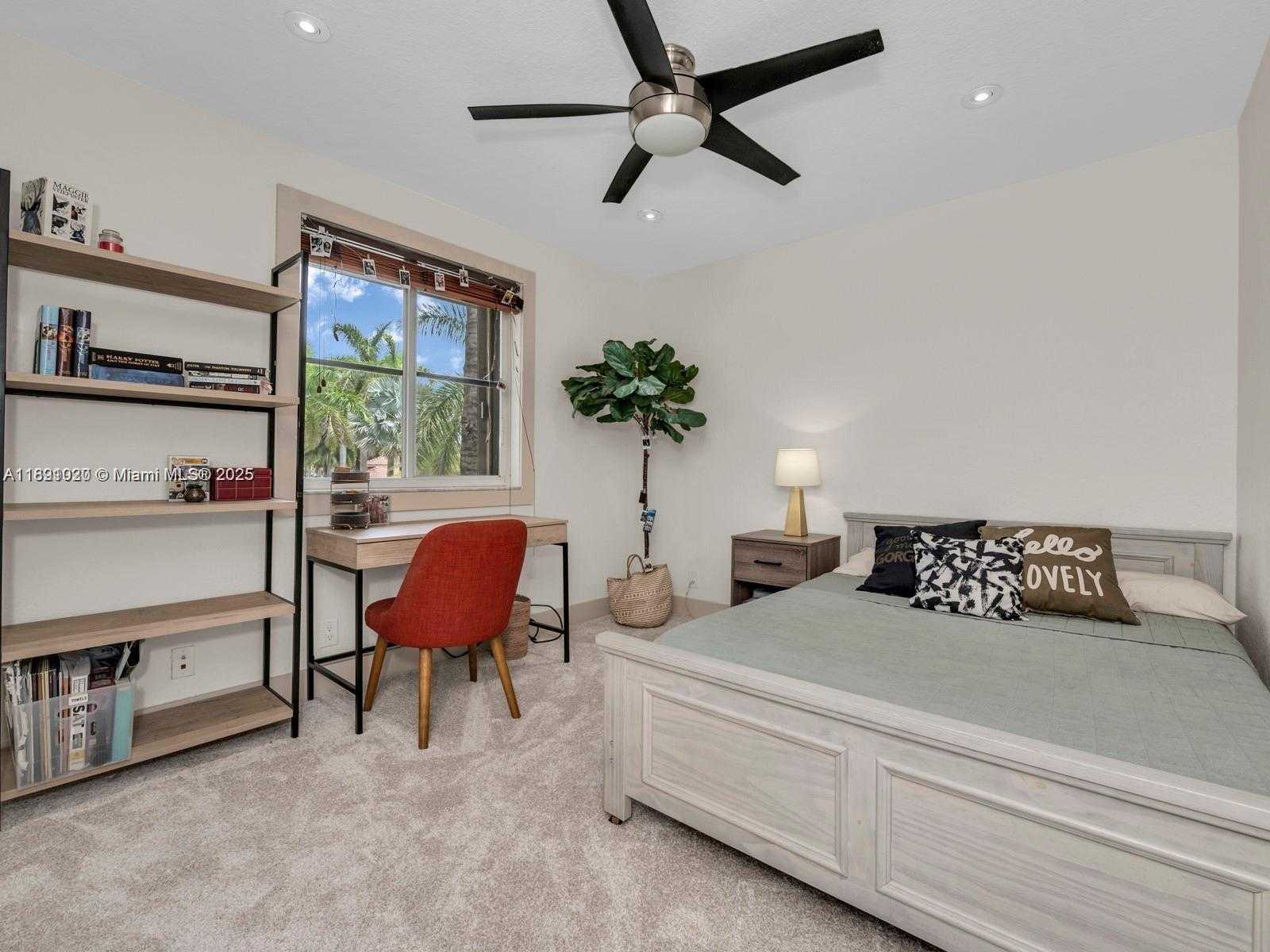 Small Image of 2132 QUAIL ROOST DR, Weston Number 24
