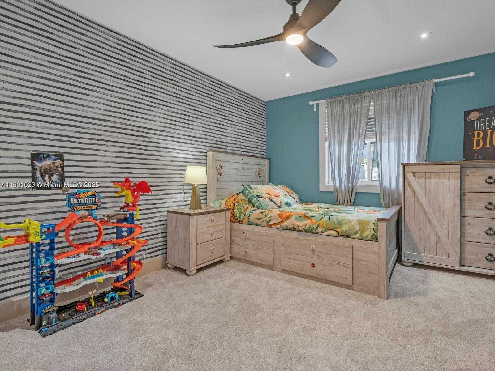 Small Image of 2132 QUAIL ROOST DR, Weston Number 27
