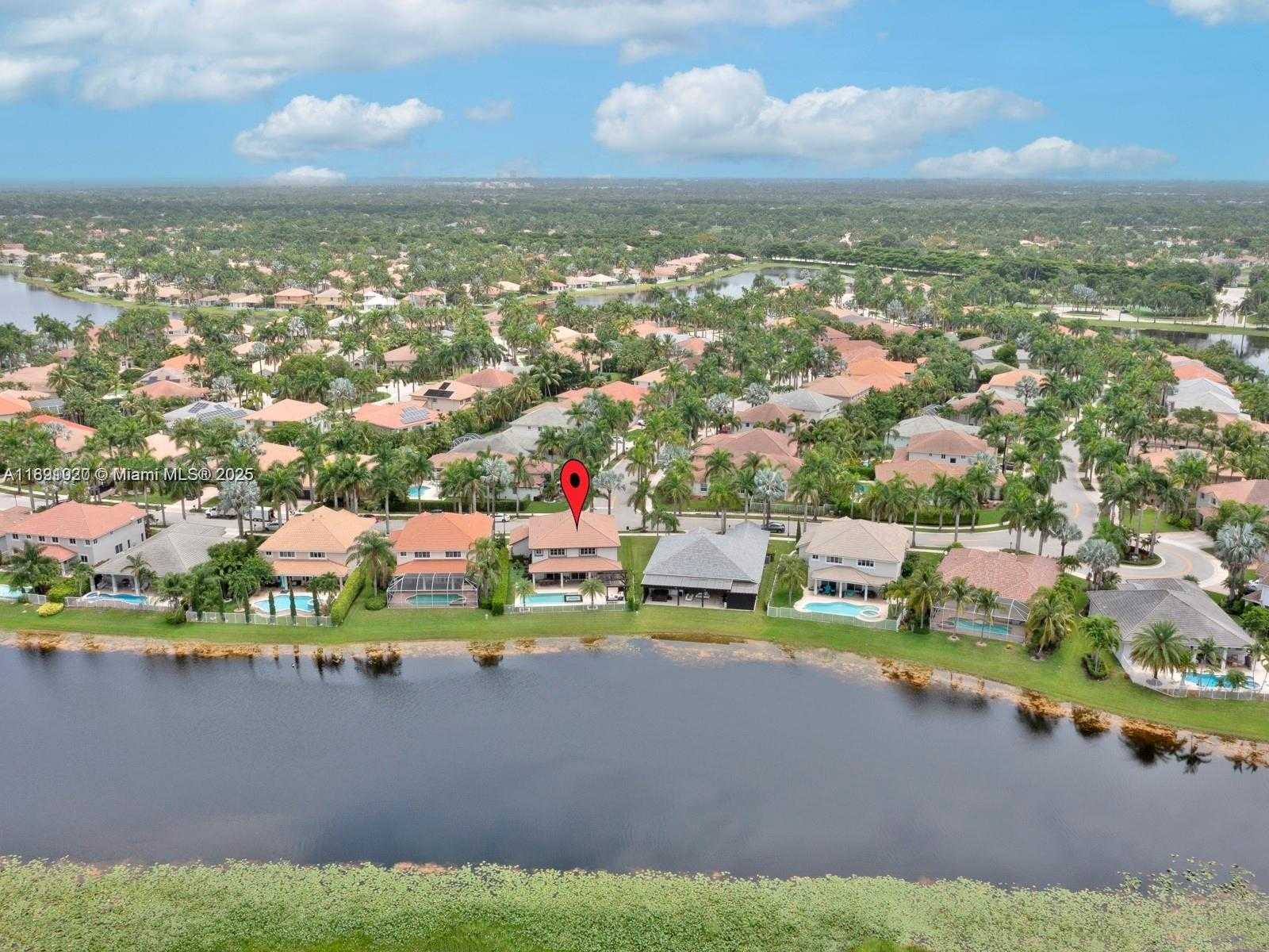 Small Image of 2132 QUAIL ROOST DR, Weston Number 43