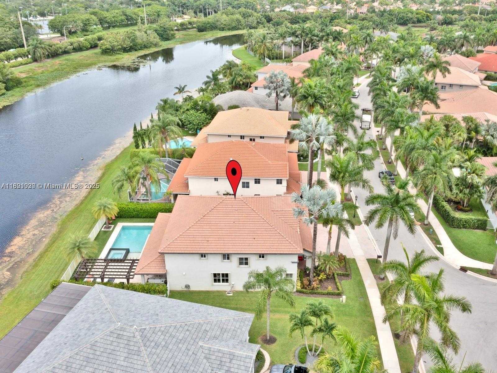 Small Image of 2132 QUAIL ROOST DR, Weston Number 44