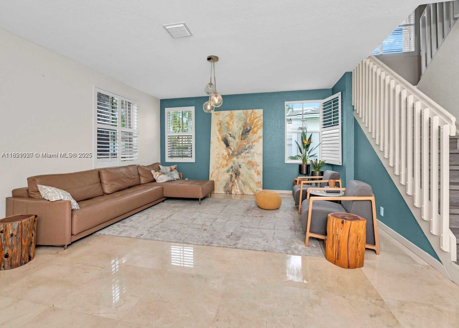 Small Image of 2132 QUAIL ROOST DR, Weston Number 7