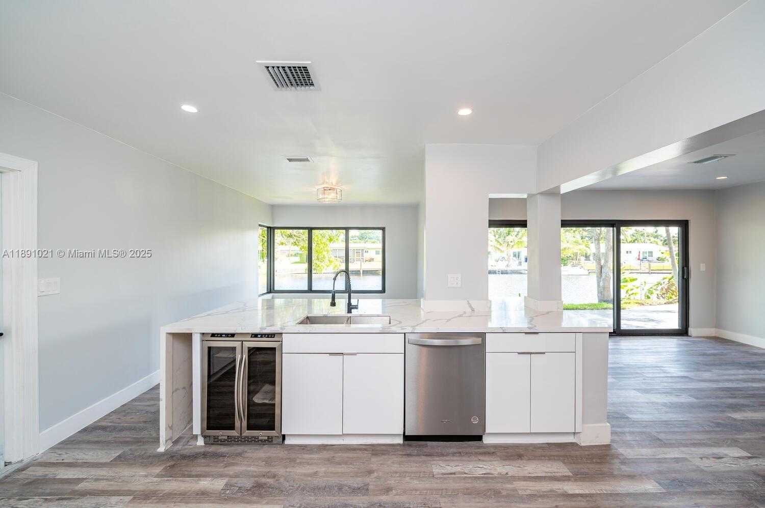 Small Image of 2856 NORTH WEST 10TH AVE, Wilton Manors Number 43