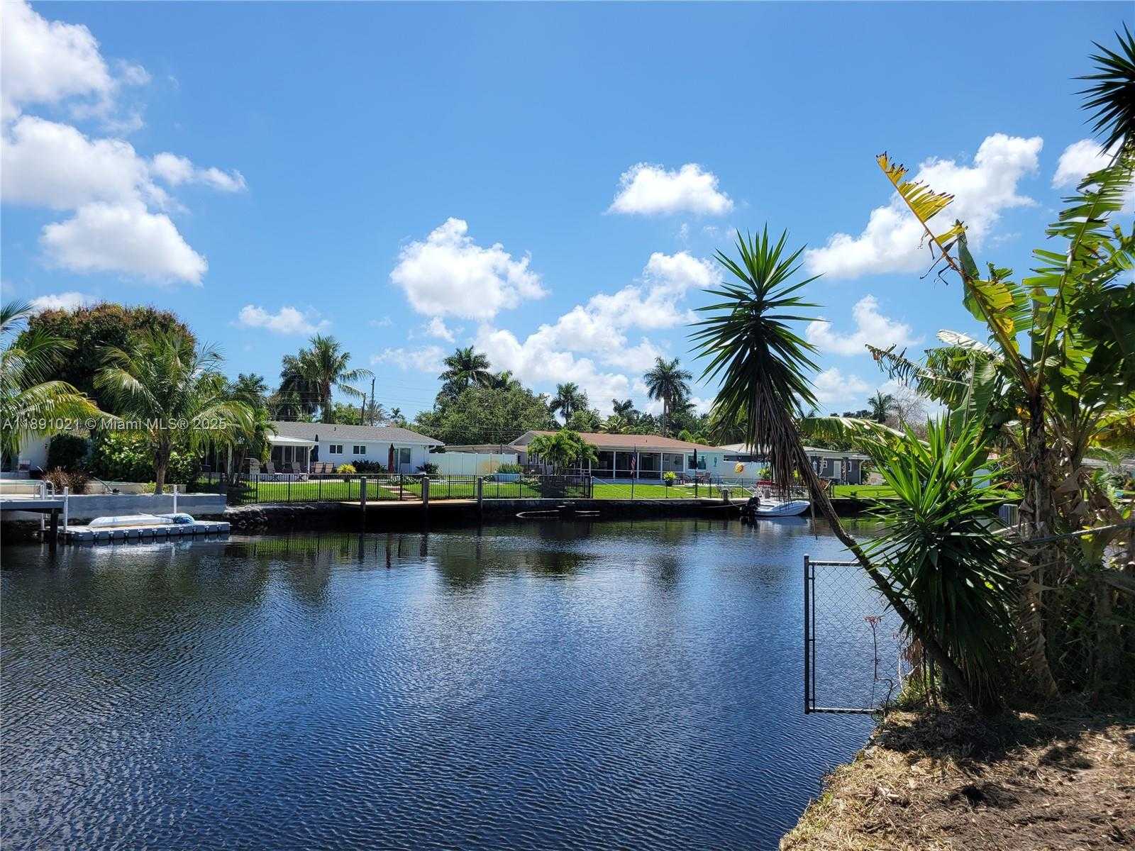 Small Image of 2856 NORTH WEST 10TH AVE, Wilton Manors Number 51