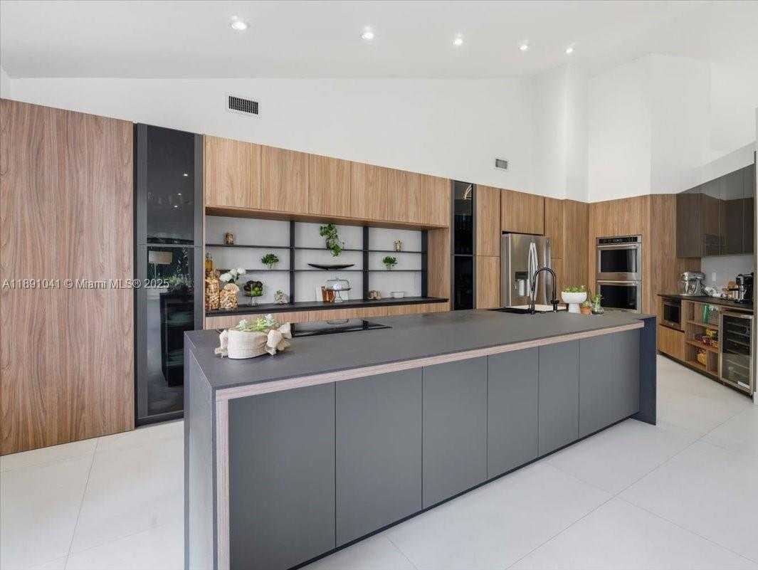 Small Image of 1441 EAST LACOSTA DR E, Pembroke Pines Number 14