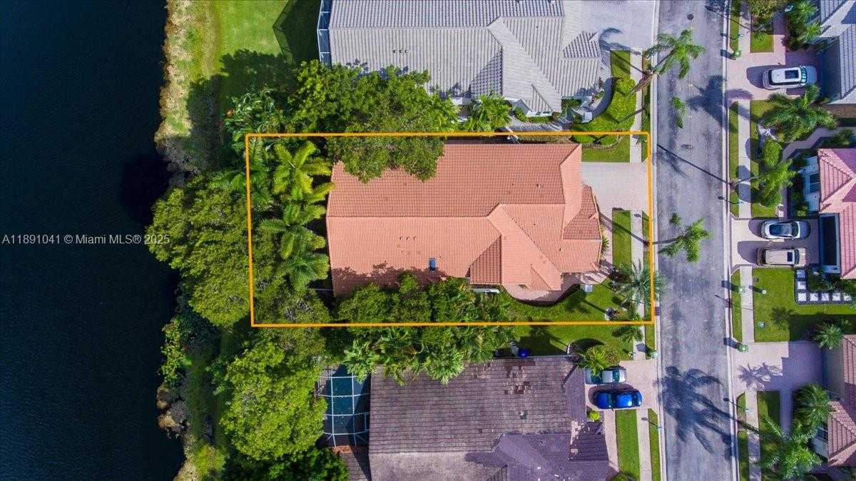 Small Image of 1441 EAST LACOSTA DR E, Pembroke Pines Number 5