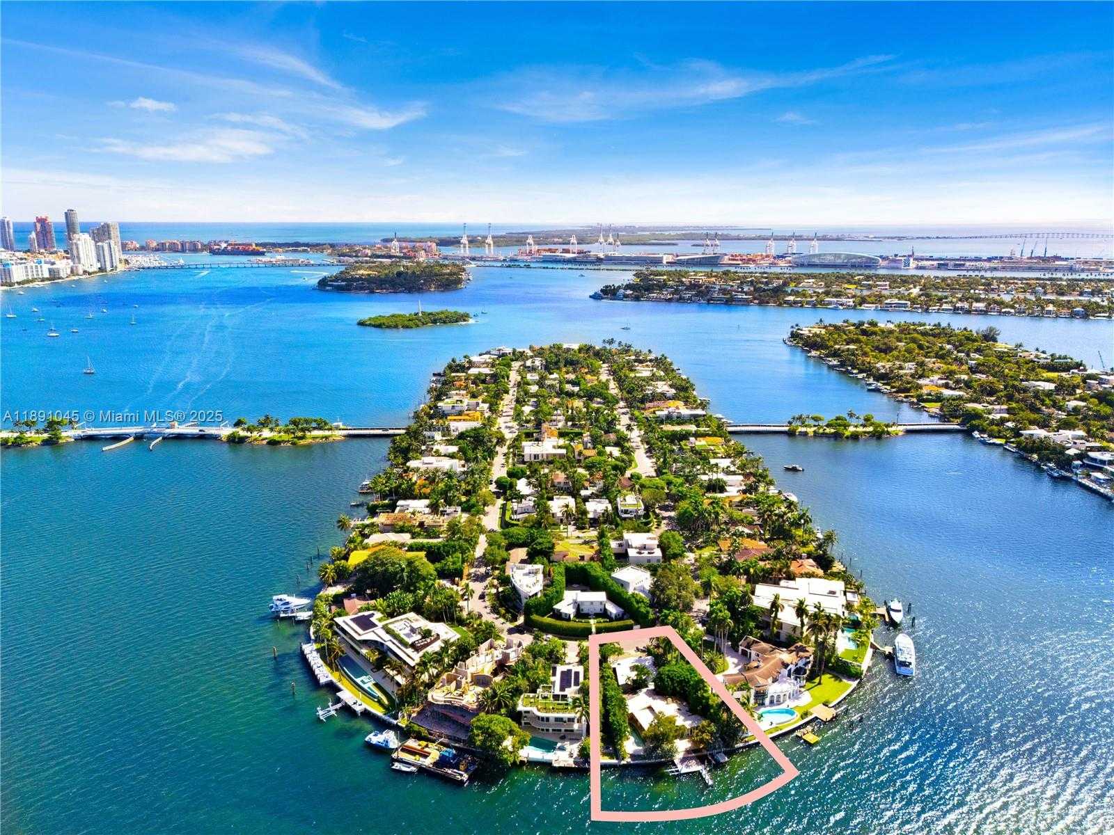 Small Image of 444 WEST RIVO ALTO DR, Miami Beach Number 16