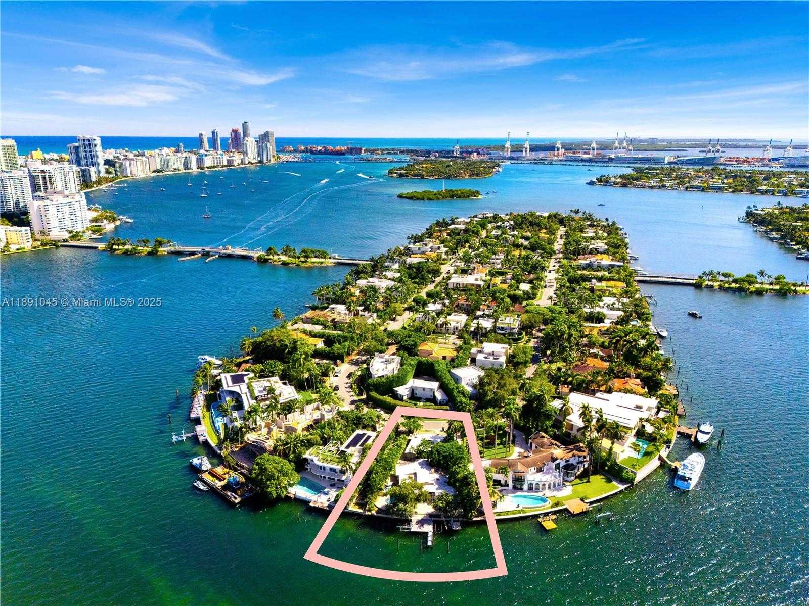Small Image of 444 WEST RIVO ALTO DR, Miami Beach Number 2