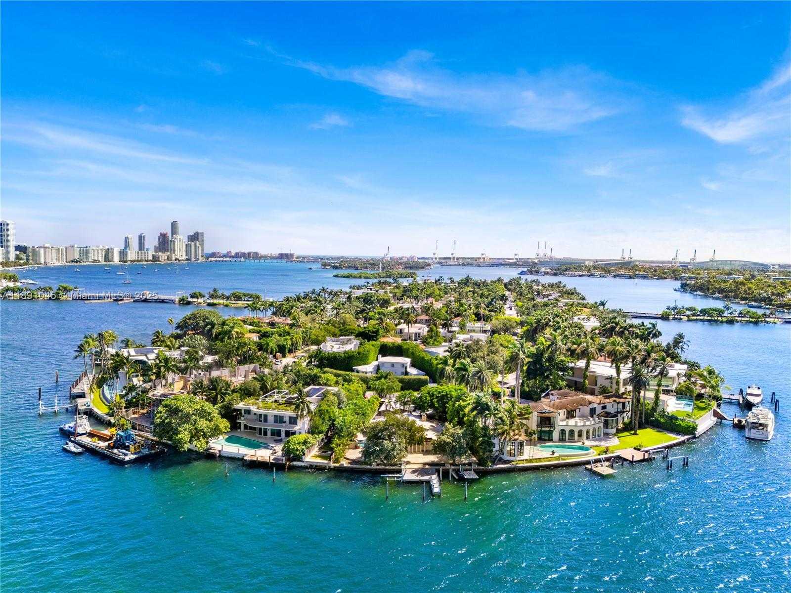 Small Image of 444 WEST RIVO ALTO DR, Miami Beach Number 4