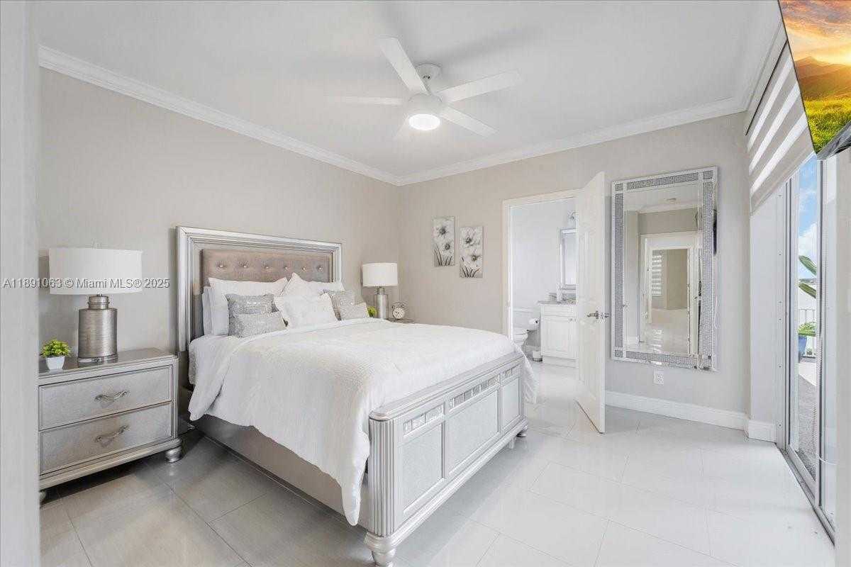 Small Image of 4213 NW 28TH ST, Other City - In The State Of Florida Number 29