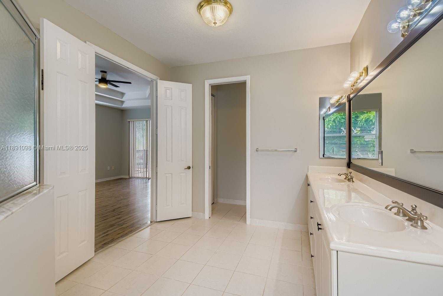 Small Image of 5324 SOUTH WEST 148TH AVE, Miramar Number 19