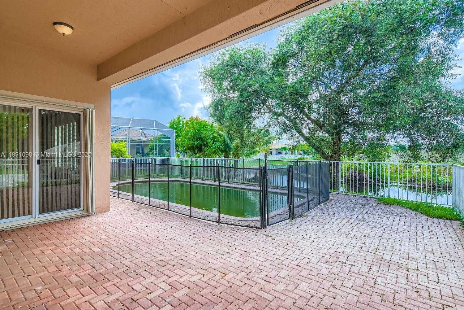 Small Image of 5324 SOUTH WEST 148TH AVE, Miramar Number 25