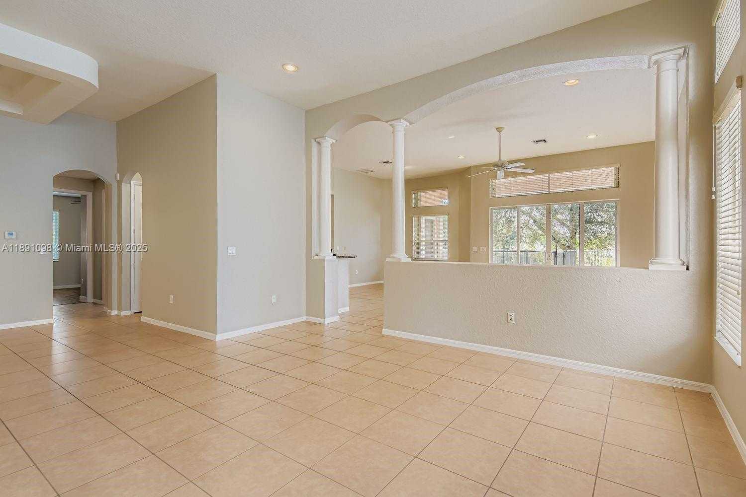 Small Image of 5324 SOUTH WEST 148TH AVE, Miramar Number 6