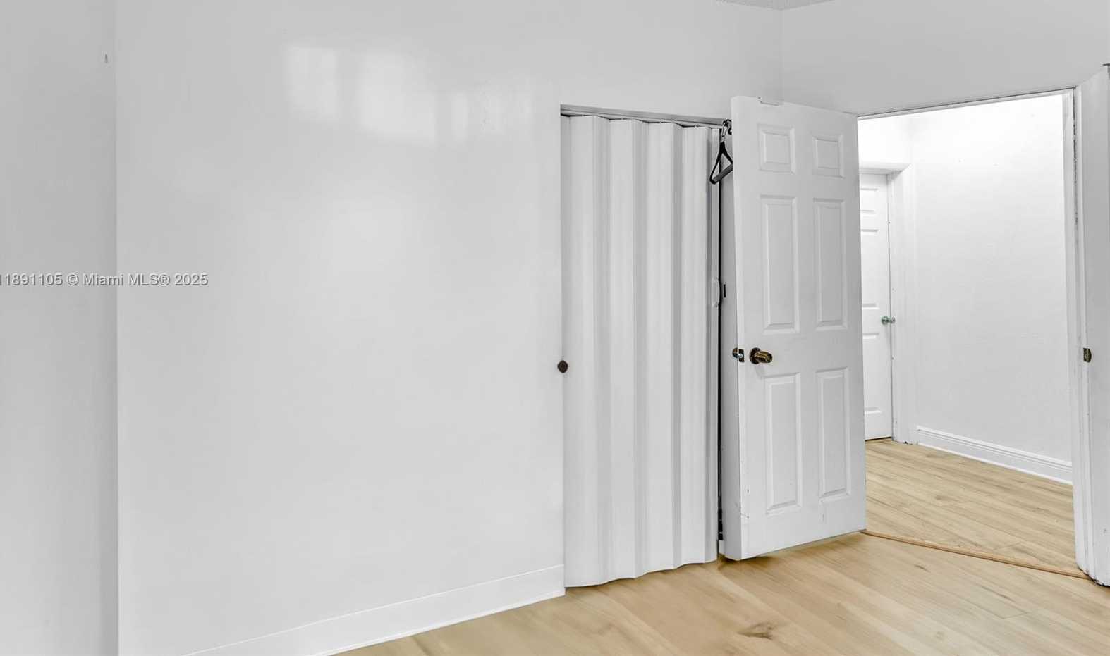 Small Image of 110 NORTH EAST 9TH CT, Homestead Number 22
