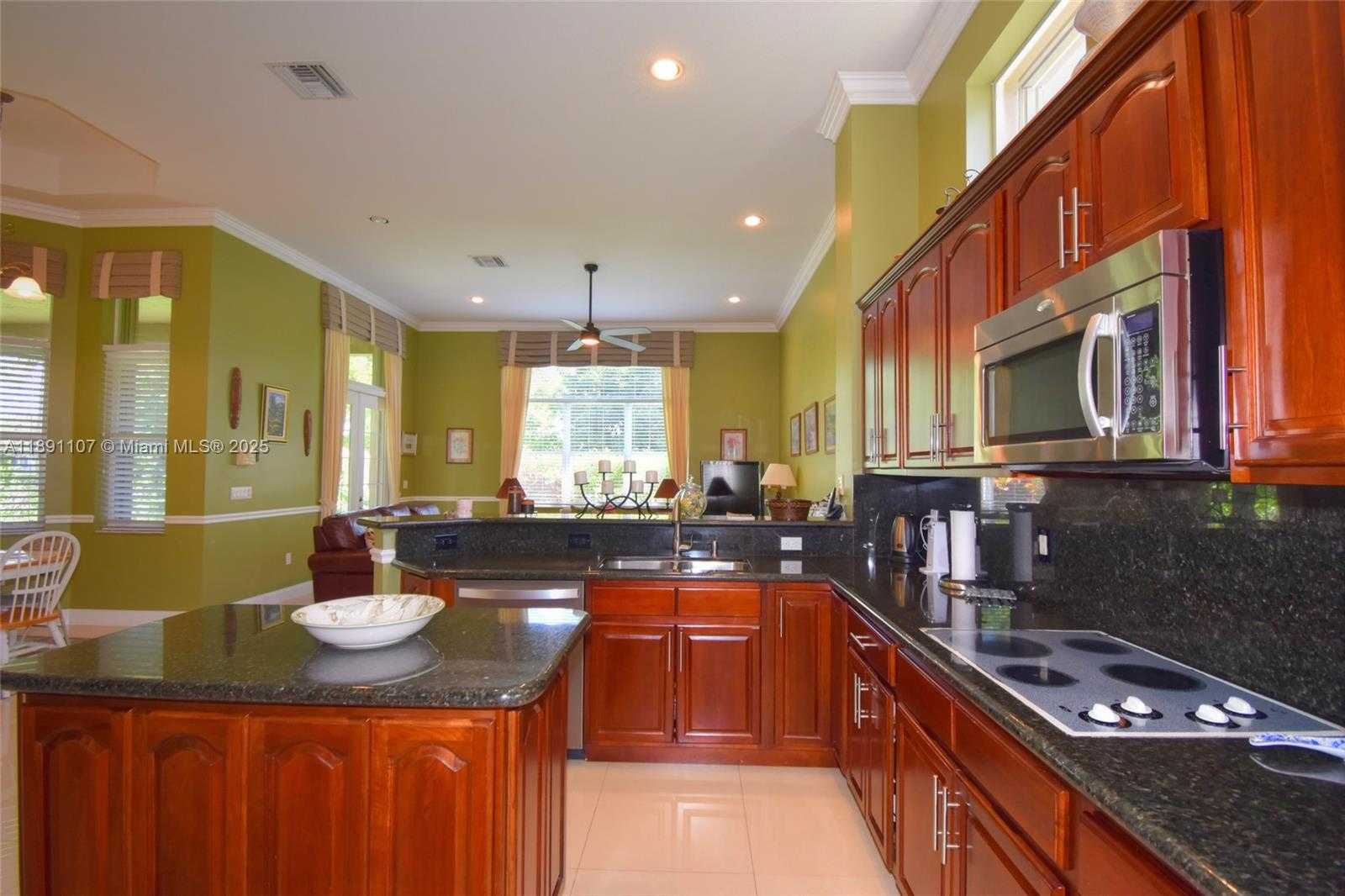 Small Image of 4240 SOUTH WEST 131ST AVE, Davie Number 12