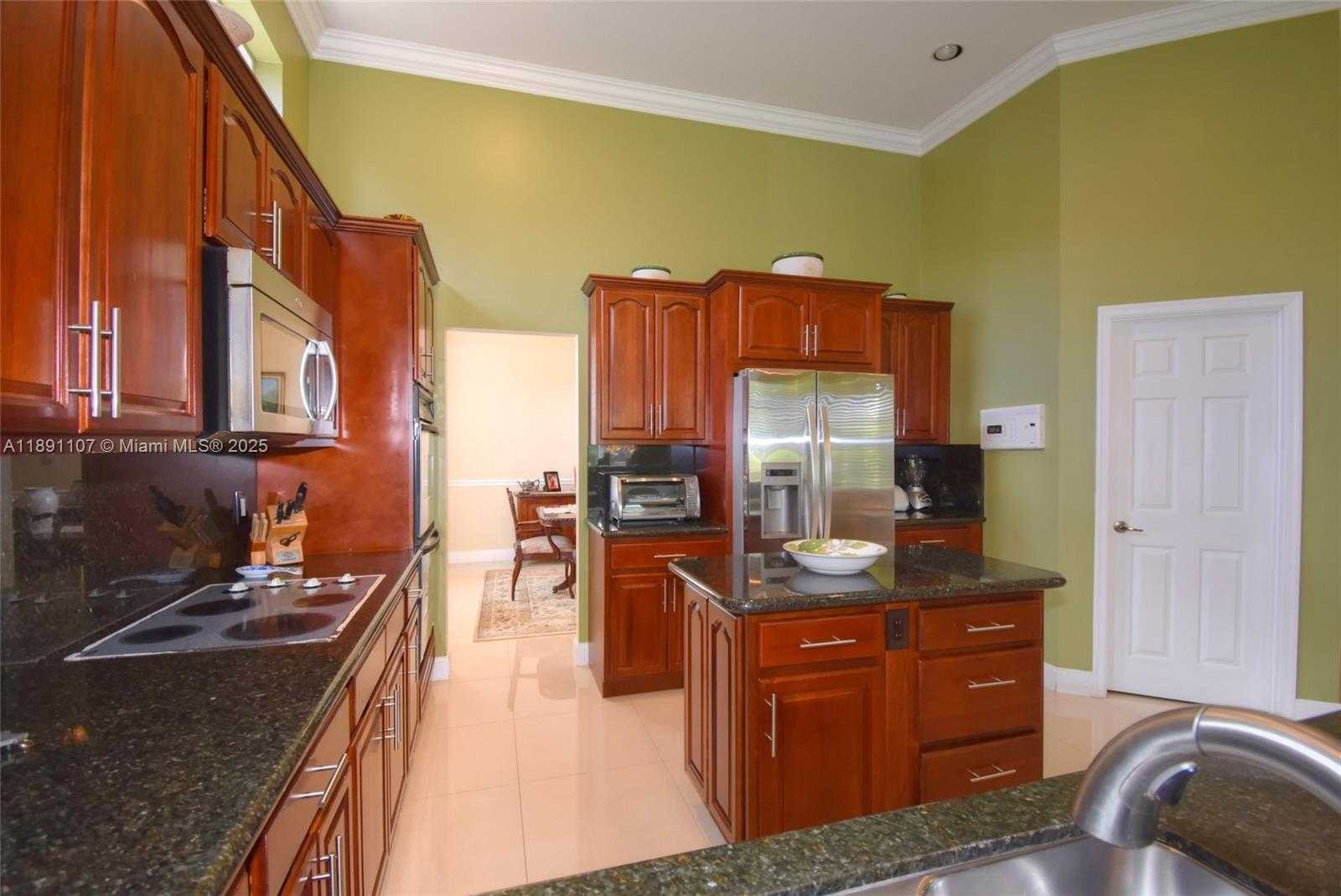 Small Image of 4240 SOUTH WEST 131ST AVE, Davie Number 14