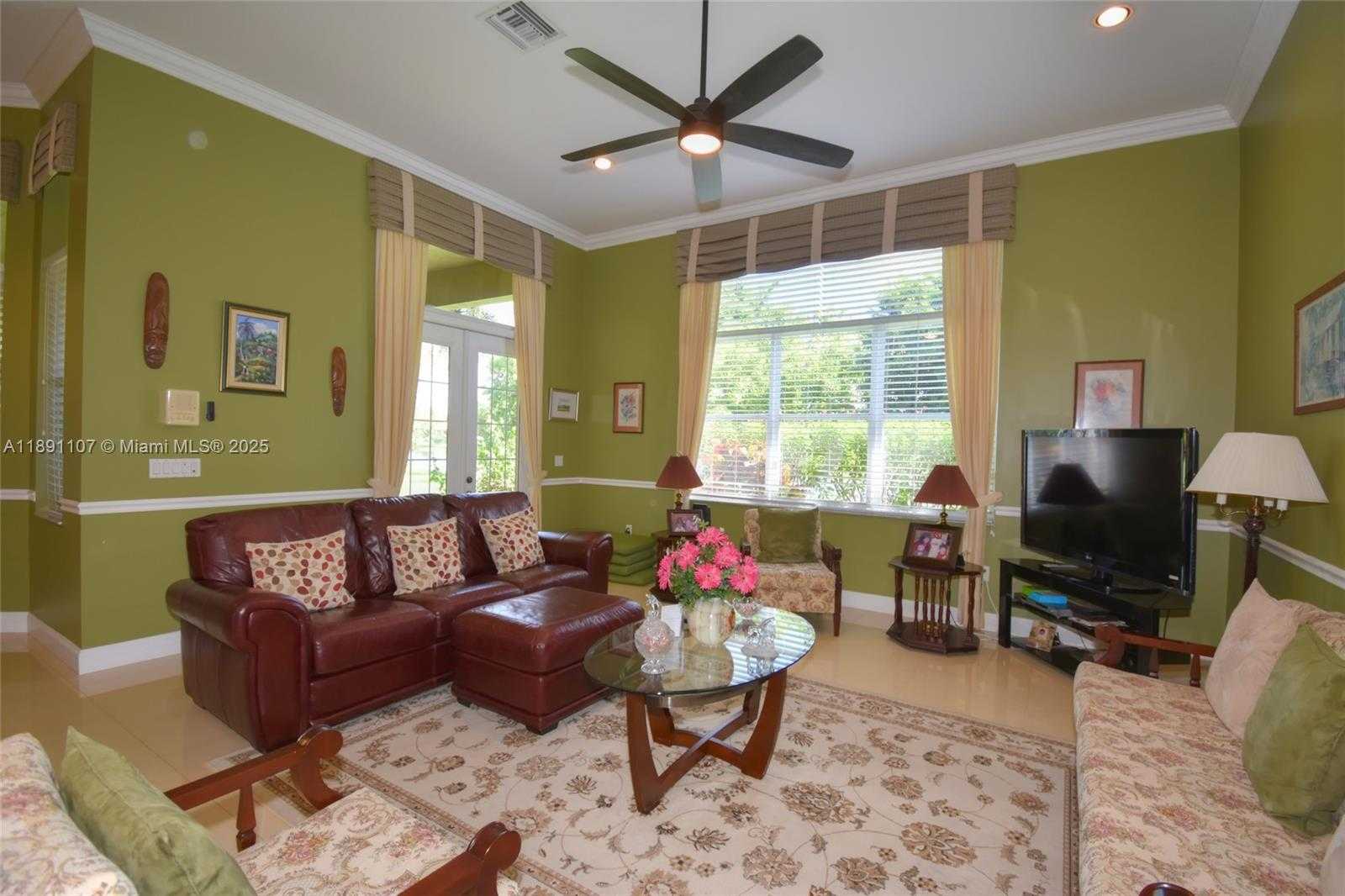 Small Image of 4240 SOUTH WEST 131ST AVE, Davie Number 16